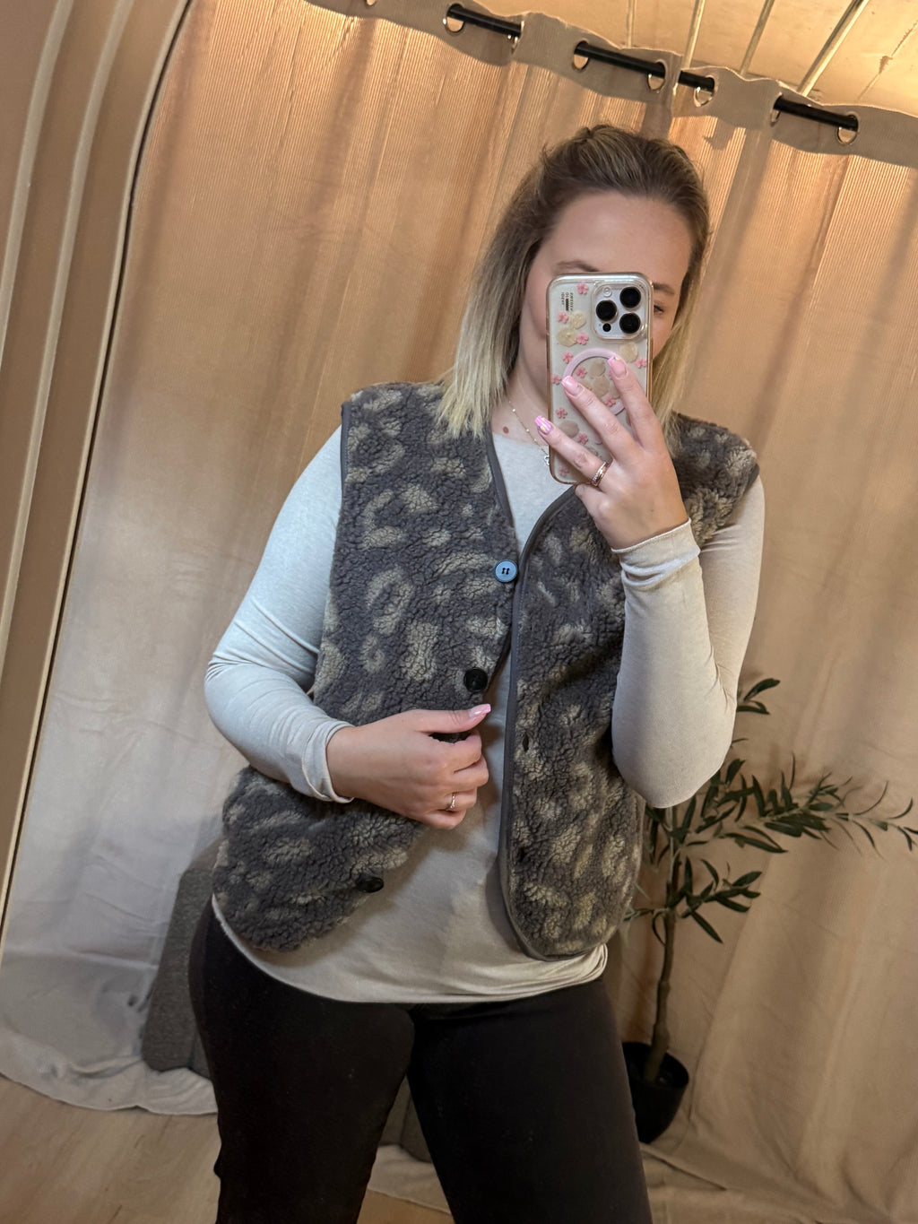 Leo Teddy Vest