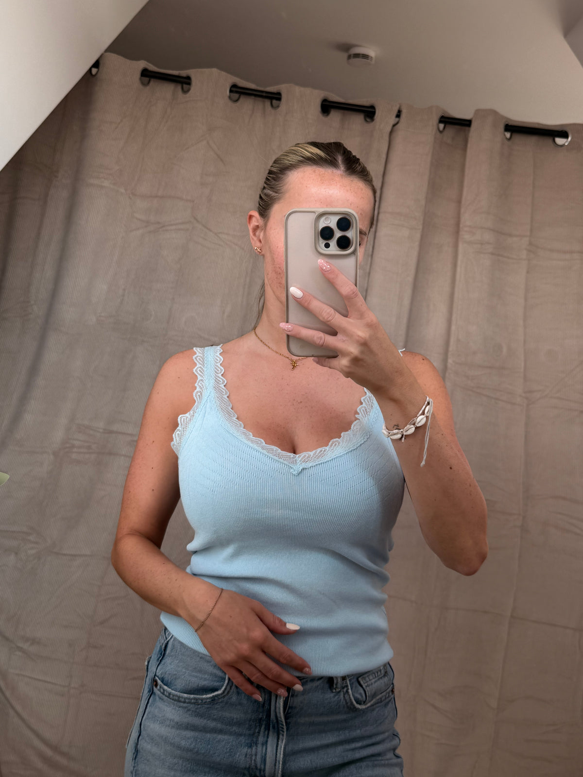 Mila Basic Top