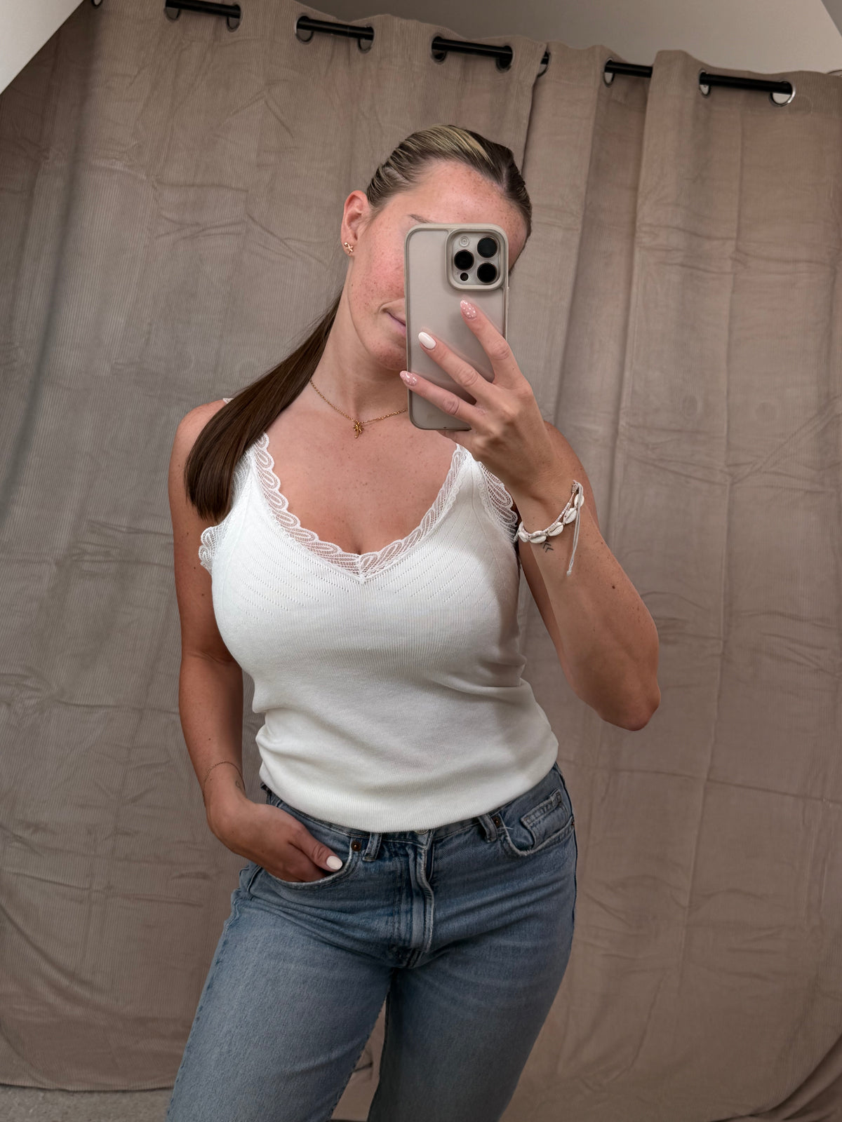 Mila Basic Top
